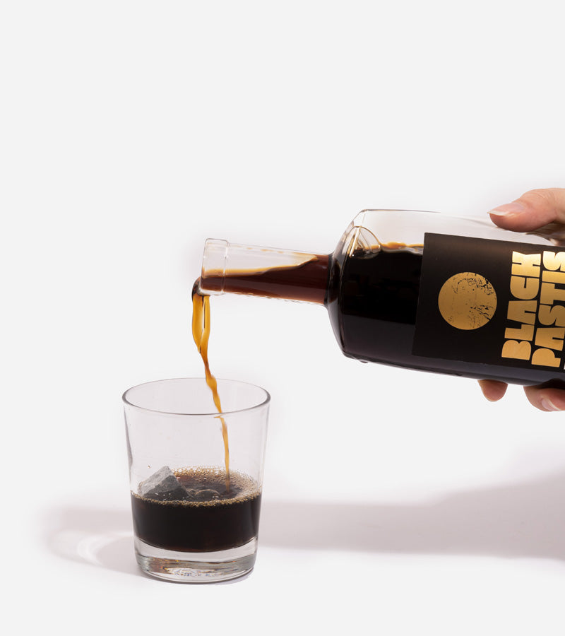 Pastis noir Quai Sud