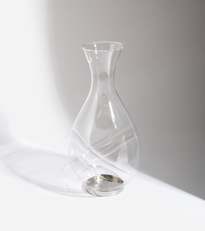 Caraffa decanter Conundrum