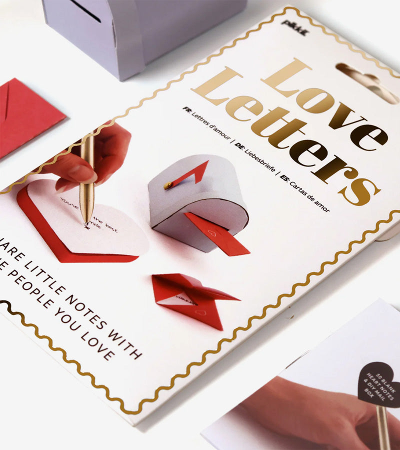 Kit fai-da-te lettere d’amore e cassetta delle lettere