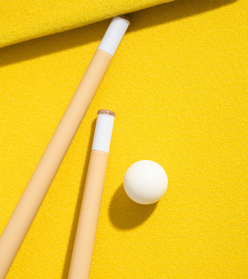 Mini biliardo da tavolo giallo