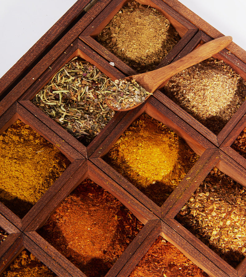 Boîte en bois à 12 mélanges d'épices