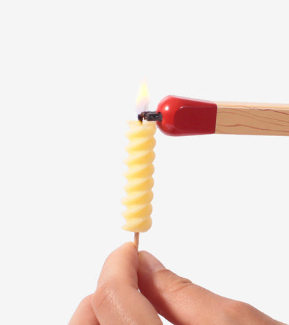 Accendino a forma di fiammifero