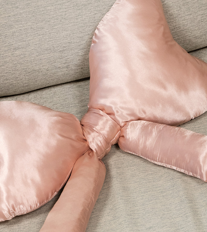 Coussin noeud XL en satin