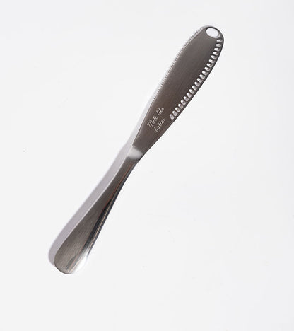 Couteau à beurre facile à tartiner  L'expressionist