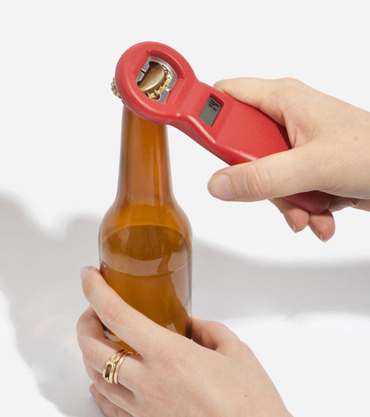 Apribottiglie con contatore di birre