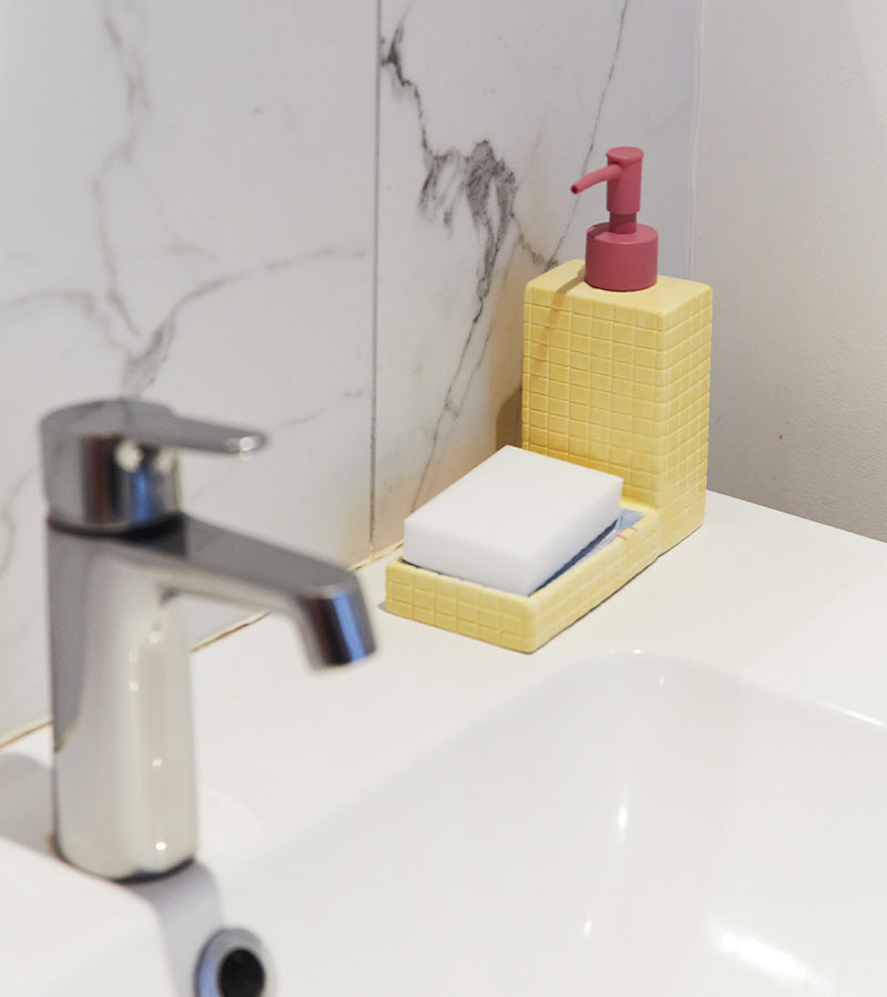 Distributore di sapone piscina