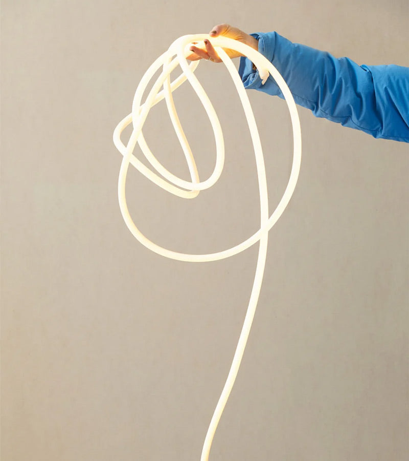 FLEX Tube – Neon gigante modulabile 