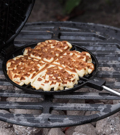 Una piastra per waffle barbecue