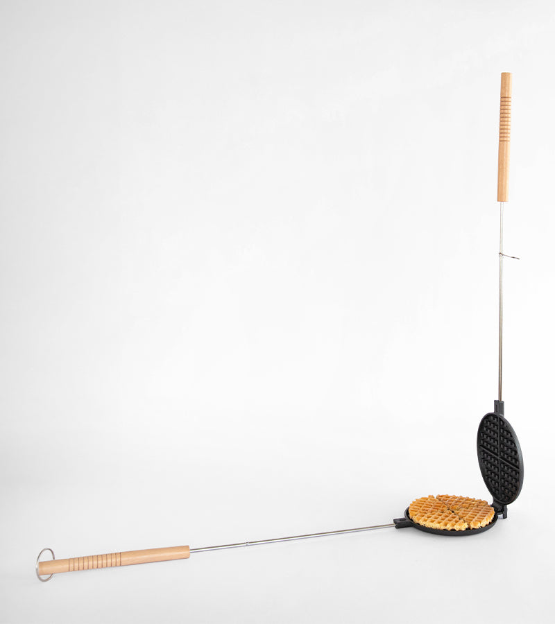 Una piastra per waffle barbecue