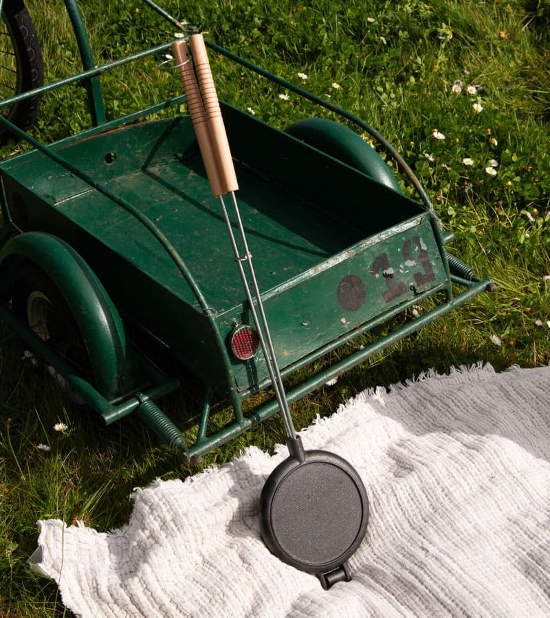 Una piastra per waffle barbecue