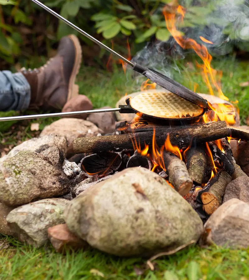 Una piastra per waffle barbecue