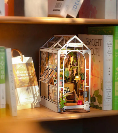 Kit DIY maison miniature en serre-livre - Garden House  Robotime