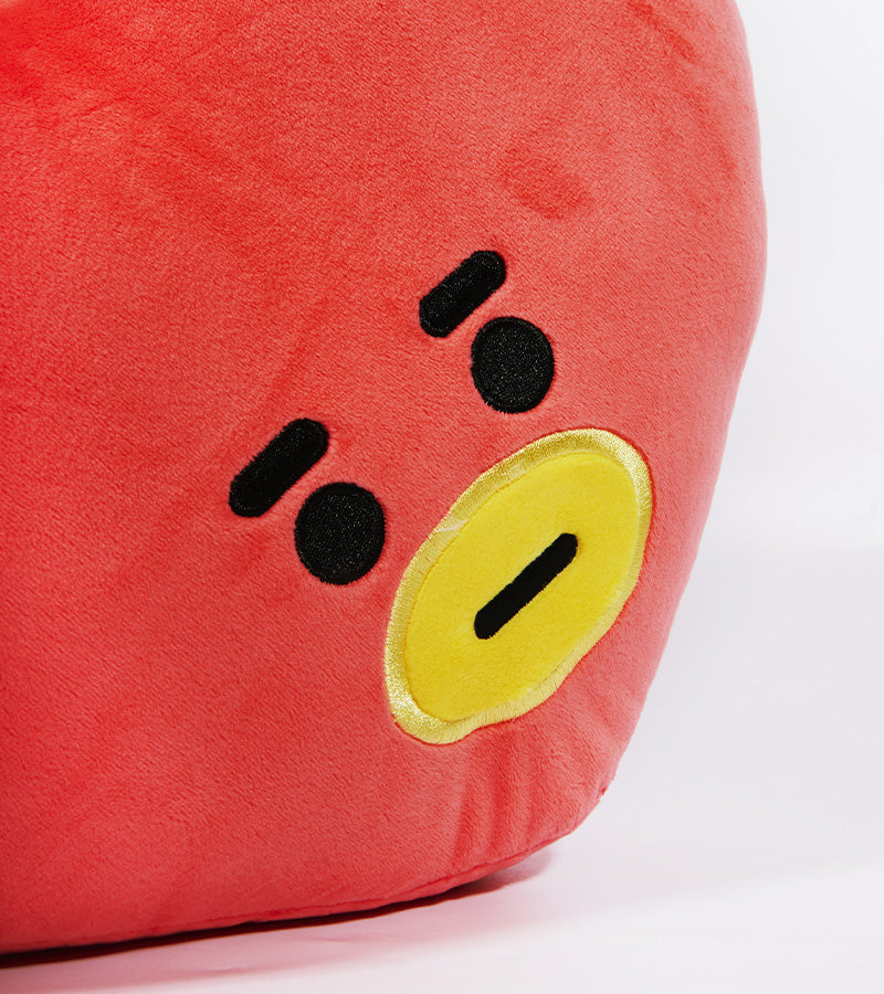 Les peluches-coussin BT21