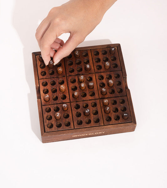Gioco del Sudoku in legno