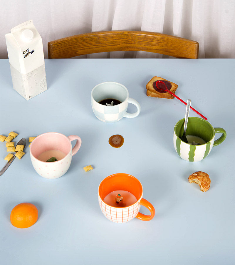 Tazza con animaletto nascosto
