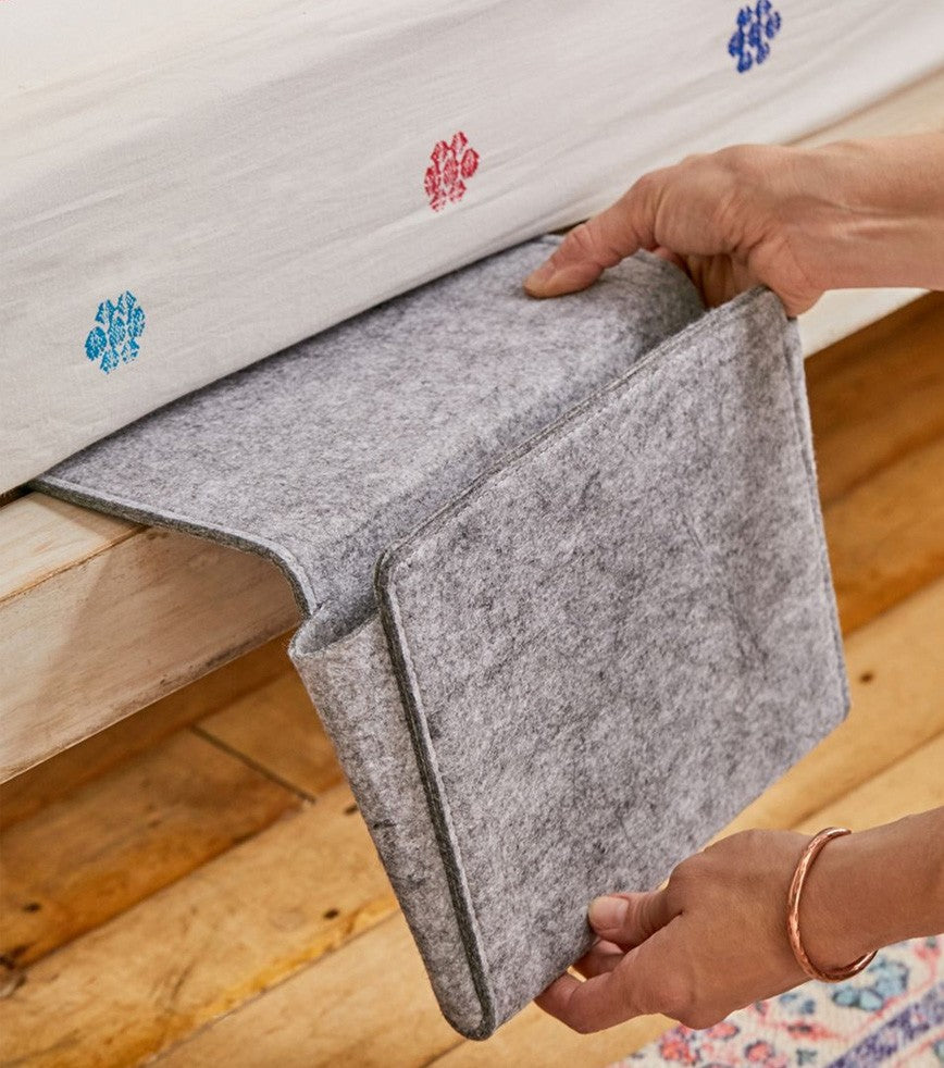 Pochette de chevet  Kikkerland