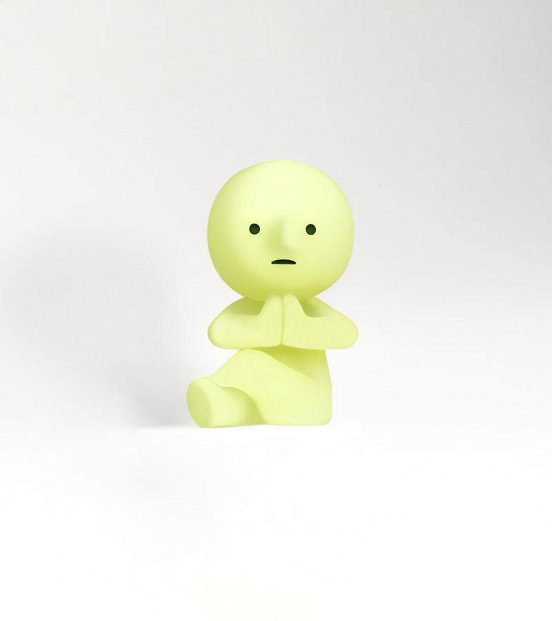 Figurine fluorescente Smiski - série Yoga 