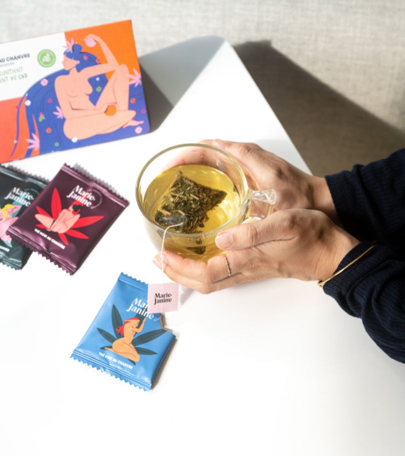 Thé en dosettes au CBD  Marie Janine