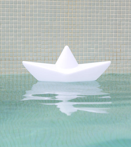 Veilleuse bateau flottante
