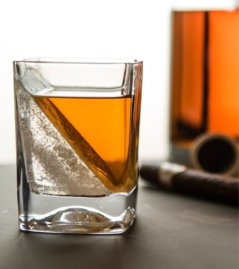 Whisky Wedge: Bicchiere da whisky con raffreddatore